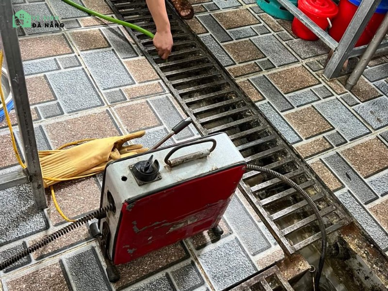 Chúng tôi sử dụng các loại máy móc hỗ trợ hiện đại