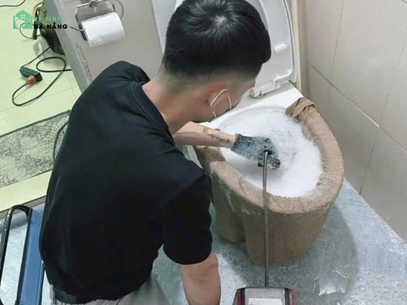 Cam kết khi thực hiện công tác thông tắc bồn cầu nhanh chóng, sạch sẽ